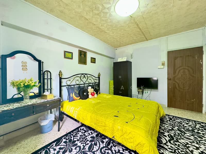 306 Ang Mo Kio Avenue 1 HDB Flat For Sale at S$ 748,888 | PropertyGuru Singapore - Bedroom