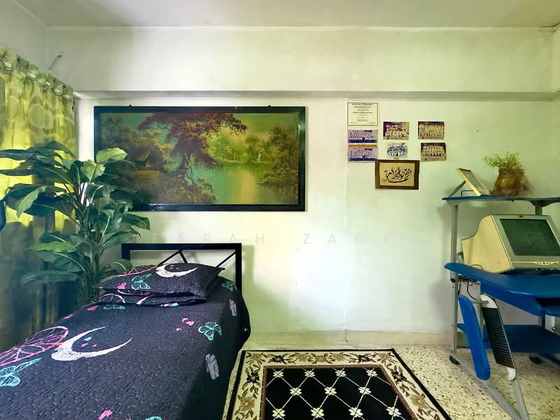 306 Ang Mo Kio Avenue 1 HDB Flat For Sale at S$ 748,888 | PropertyGuru Singapore - Bedroom