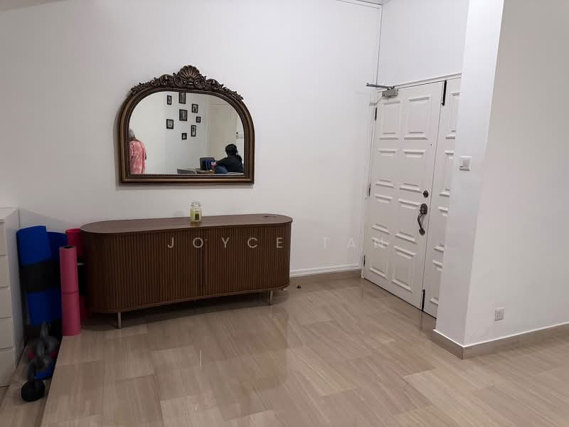 Trevose Park, 62 Trevose Crescent, 3 Bedrooms, 1,650 sqft, Condominium For Rent, by Joyce Tan, 500100301 - Entrance way - PropertyGuru.com.sg