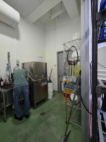 Mandai Foodlink, 5 Mandai Link, Admiralty / Woodlands, 2,756 sqft, Factory / Workshop (B2) For Sale, by Angela Zhu Huiting, 500100303 - Interior - CommercialGuru.com.sg
