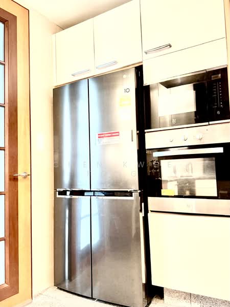 Cuscaden Residences Condominium For Sale at S$ 4,250,000 | PropertyGuru Singapore - Kitchen