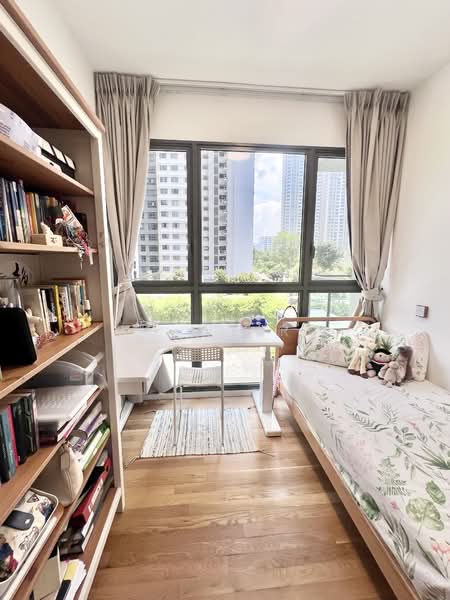 Clavon Condominium For Sale at S$ 2,650,000 | PropertyGuru Singapore - Bedroom