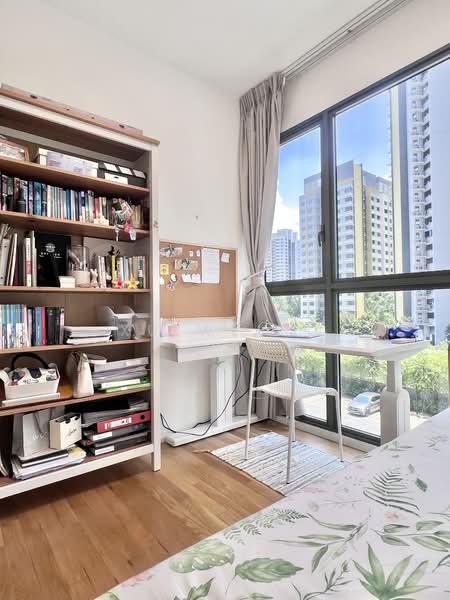 Clavon Condominium For Sale at S$ 2,650,000 | PropertyGuru Singapore - Bedroom 