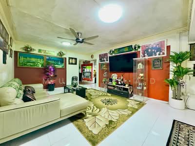 For Sale - 306 Ang Mo Kio Avenue 1