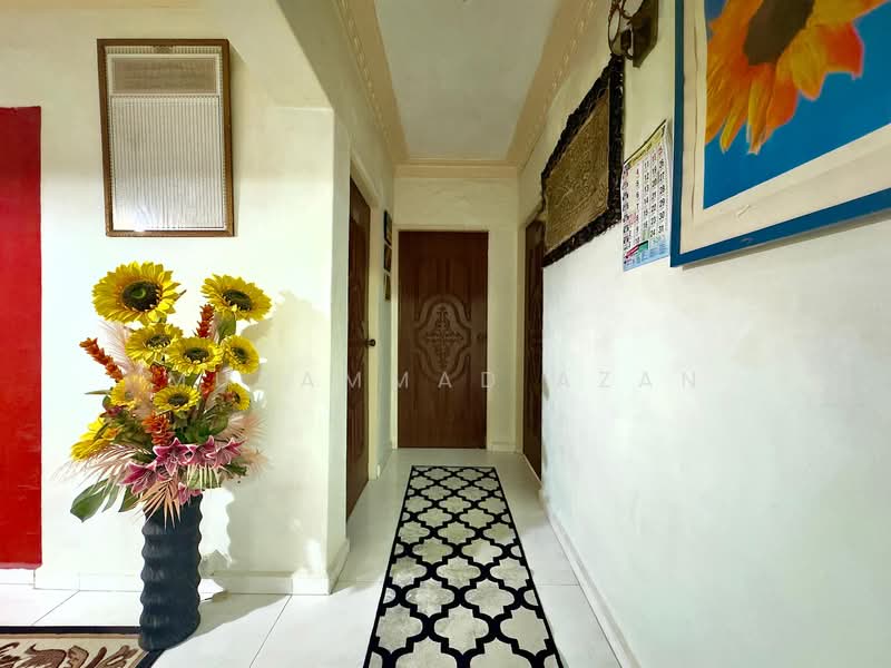 306 Ang Mo Kio Avenue 1 HDB Flat For Sale at S$ 748,888 | PropertyGuru Singapore - Corridor