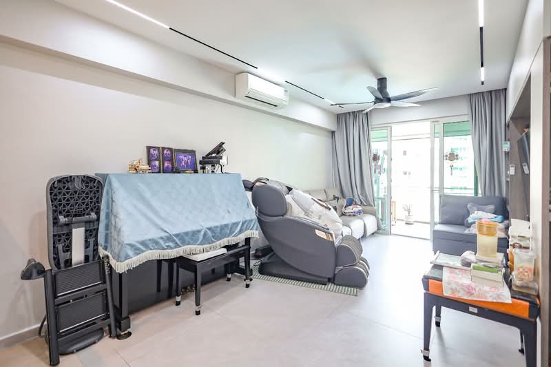 Edelweiss Park Condo Condominium For Sale at S$ 2,580,000 | PropertyGuru Singapore - Living Room