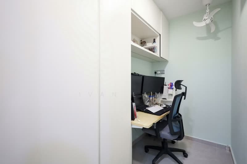 Edelweiss Park Condo Condominium For Sale at S$ 2,580,000 | PropertyGuru Singapore - Study