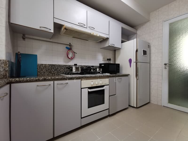 The Huntington, 190 Moulmein Road, Room Rental, 120 sqft, Condominium For Rent, by Jen Lee, 500100316 - Kitchen - PropertyGuru.com.sg