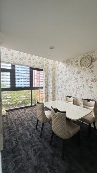 Apex @ Henderson, 201 Henderson Road Singapore, Alexandra / Commonwealth, 8,000 sqft, Light Industrial (B1) For Rent, by Karen Tang, 500100317 - Dining Room - CommercialGuru.com.sg
