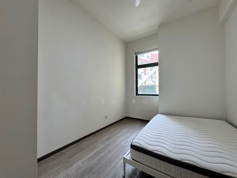 Laguna 88 Condominium For Sale at S$ 1,800,000 | PropertyGuru Singapore - Bedroom