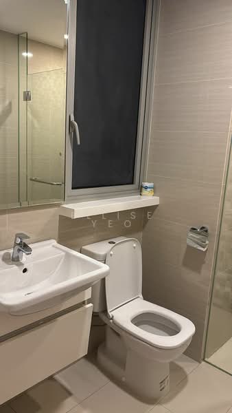 Sea Esta, 20 Pasir Ris Link, 2 Bedrooms, 818 sqft, Condominium For Rent, by Ellise Yeo, 500100323 - Bathroom - PropertyGuru.com.sg