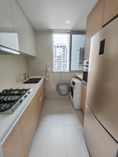 Sea Esta, 20 Pasir Ris Link, 2 Bedrooms, 818 sqft, Condominium For Rent, by Ellise Yeo, 500100323 - Kitchen - PropertyGuru.com.sg