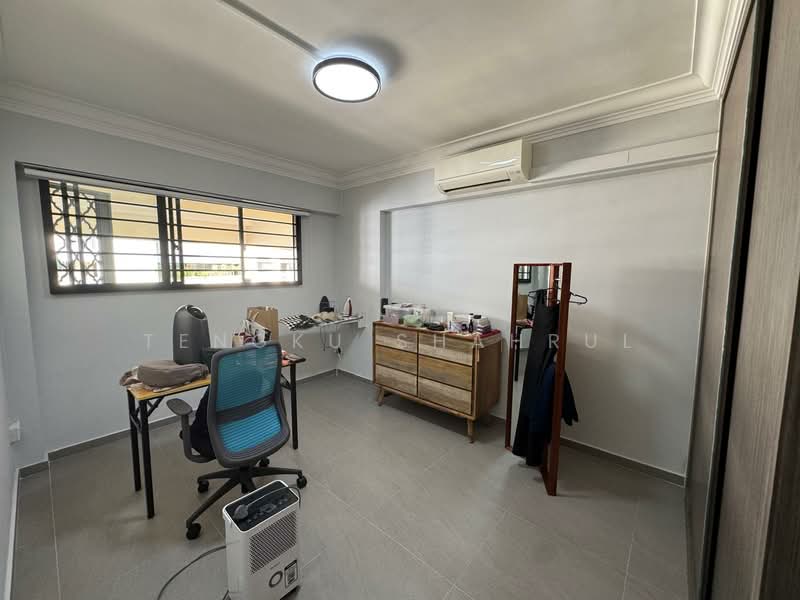 851 Tampines Street 83, 851 Tampines Street 83, 2 Bedrooms, 791 sqft, HDB Flat For Rent, by TENGKU SHAHRUL, 500100328 - Study - PropertyGuru.com.sg