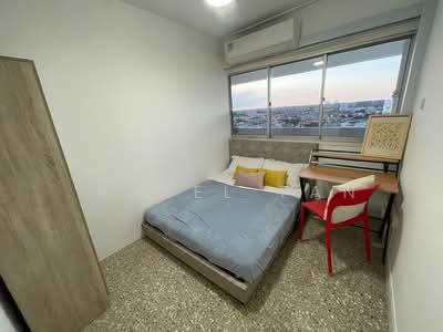 For Rent - Siglap MRT, Common Room for Lease!