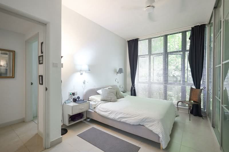 East Meadows Condominium For Sale at S$ 2,050,000 | PropertyGuru Singapore - Bedroom
