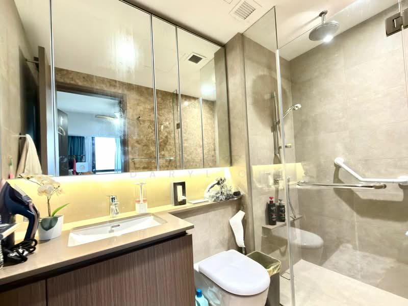 Seaside Residences, 18 Siglap Link, 4 Bedrooms, 1,733 sqft, Apartment For Rent, by Daryl Ou, 500100340 - Bathroom - PropertyGuru.com.sg