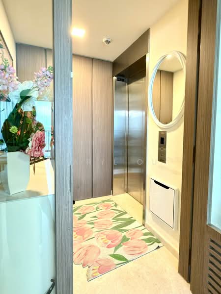 Seaside Residences, 18 Siglap Link, 4 Bedrooms, 1,733 sqft, Apartment For Rent, by Daryl Ou, 500100340 - Entrance - PropertyGuru.com.sg