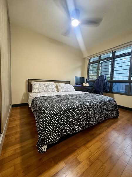 336B Anchorvale Crescent HDB Flat For Sale at S$ 660,000 | PropertyGuru Singapore - Bedroom