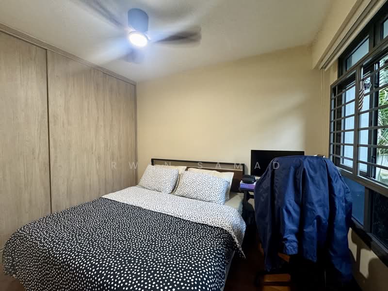 336B Anchorvale Crescent HDB Flat For Sale at S$ 660,000 | PropertyGuru Singapore - Bedroom