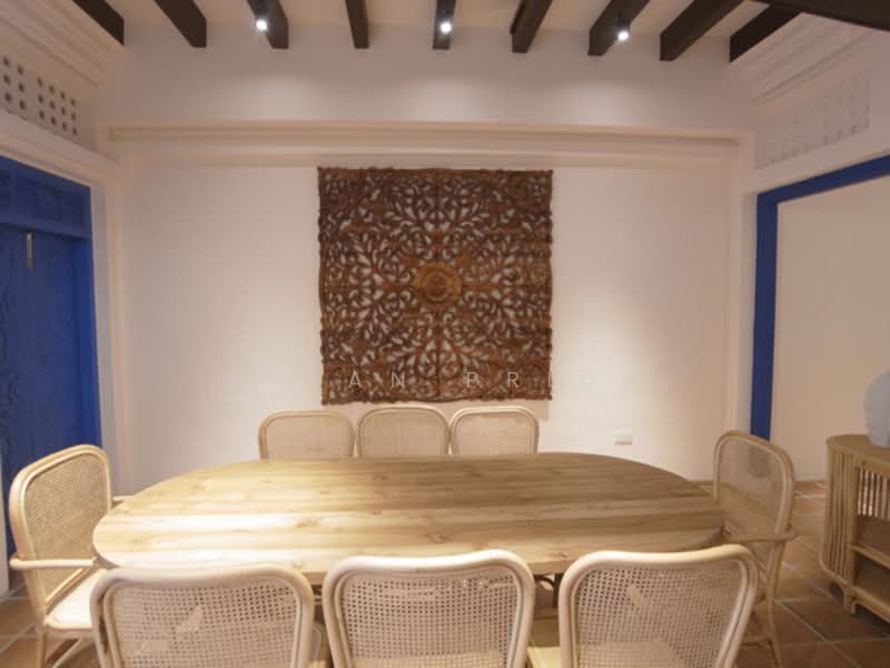 Orchard / River Valley / Hoot Kiam/ Grange Road 3+2, Nearby River Valley, Hoot Kiam Road Conservation, 3 Bedrooms, 3,200 sqft, Conservation House For Sale, by Susan Prior, 500100356 - Dining Room - PropertyGuru.com.sg