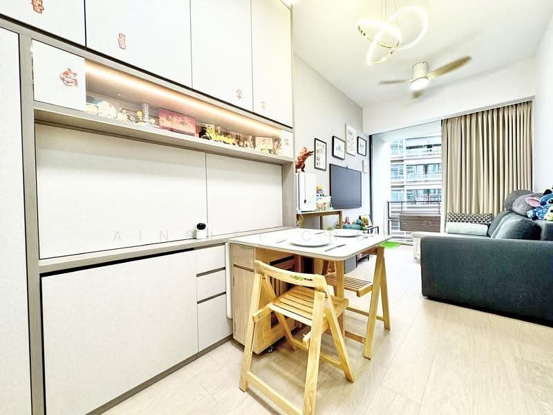 D'Nest, 131 Pasir Ris Grove, Pasir Ris / Tampines, 1 Bedroom, 484 sqft, Condominium For Sale, by Ainsley Chong, 500100358 - Living Room - PropertyGuru.com.sg