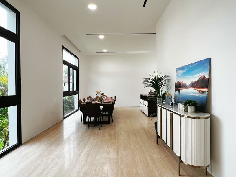 ❤️Price Reduced⭐️Brand New⭐️Move In Ready⭐️Fiona 国凤 8218☎️5108, Holland Grove Terrace, Grove Drive, Grove Crescent, Grove Lane, Holland Grove Drive, 6 Bedrooms, 12,110 sqft, Detached House For Sale, by Fiona Yin 国凤, 500100361 - Dining Room - PropertyGuru.com.sg