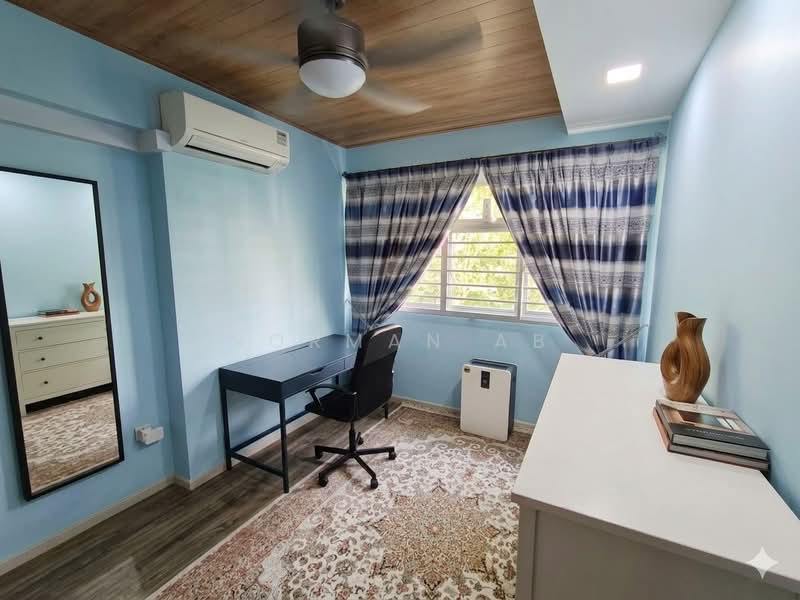 505D Yishun Street 51 HDB Flat For Sale at S$ 699,999 | PropertyGuru Singapore - Study