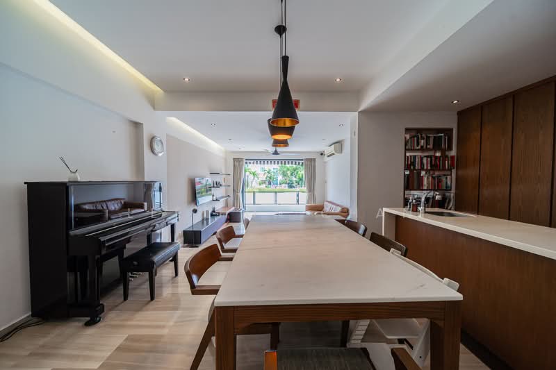 Tembeling Grove Condominium For Sale at S$ 3,200,000 | PropertyGuru Singapore - Dining Room