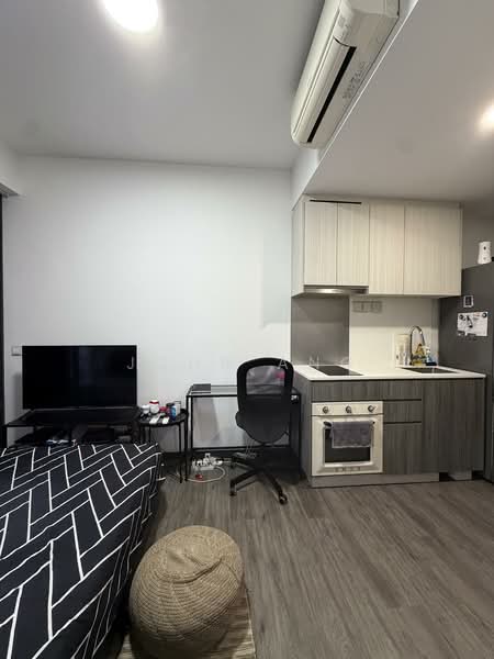 Gem Residences, 1 Lorong 5 Toa Payoh, Studio, 300 sqft, Condominium For Rent, by John Ang, 500100400 - Kitchen - PropertyGuru.com.sg