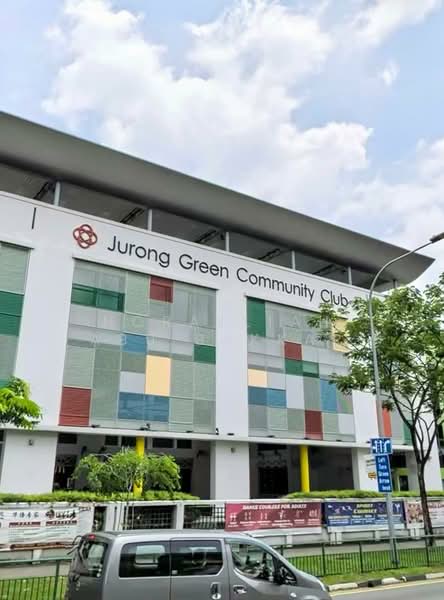 484 Jurong West Avenue 1 HDB Flat For Sale at S$ 420,000 | PropertyGuru Singapore - Exterior