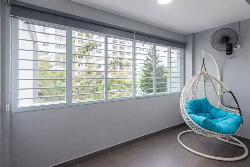 205 Pasir Ris Street 21 HDB Flat For Sale at S$ 900,000 | PropertyGuru Singapore - Balcony