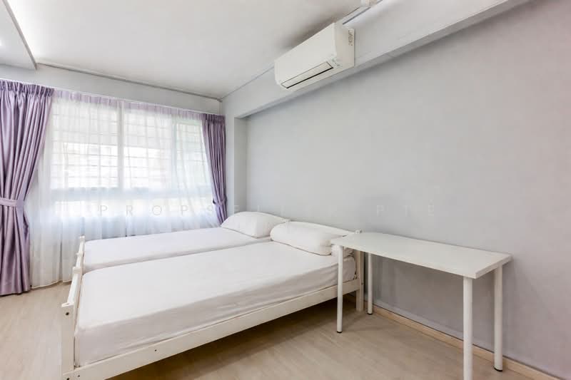 205 Pasir Ris Street 21 HDB Flat For Sale at S$ 900,000 | PropertyGuru Singapore - Bedroom