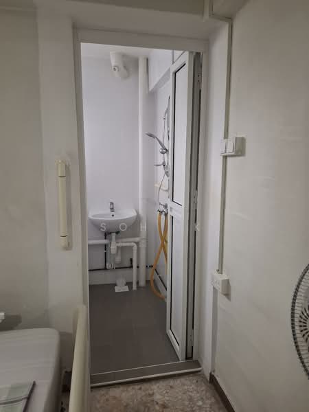 107 Yishun Ring Road, 107 Yishun Ring Road, 2 Bedrooms, 721 sqft, HDB Flat For Rent, by Soh YK, 500100422 - PropertyGuru.com.sg