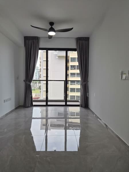 Tembusu Grand, 92 Jalan Tembusu, 2 Bedrooms, 667 sqft, Condominium For Sale, by Jason Wei, 500100433 - Living Room - PropertyGuru.com.sg