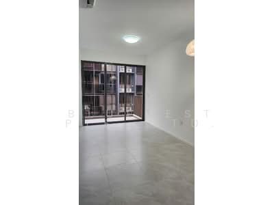 For Rent - The Watergardens at Canberra