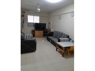 For Rent - 292 Tampines Street 22