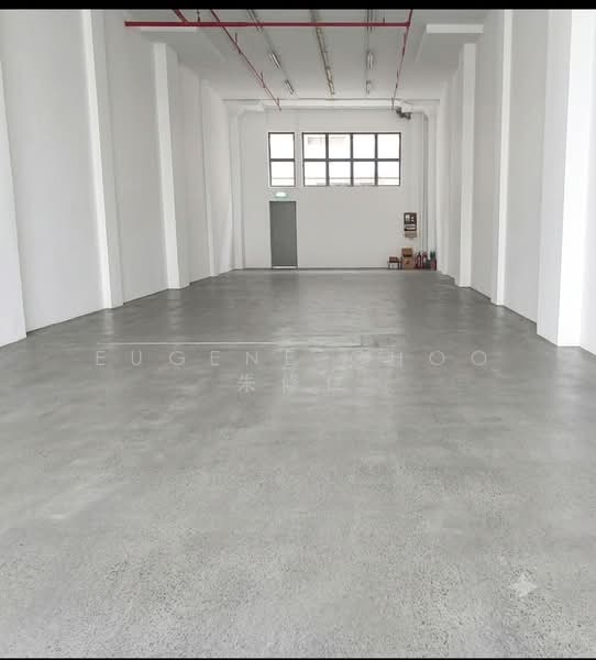 GROUND FLOOR Unit At Shunli Industrial Complex, 705 Sims Dr, Singapore 387384, 1,658 sqft, Light Industrial (B1) For Rent, by Eugene Choo 朱修仁, 500100439 - Interior - CommercialGuru.com.sg