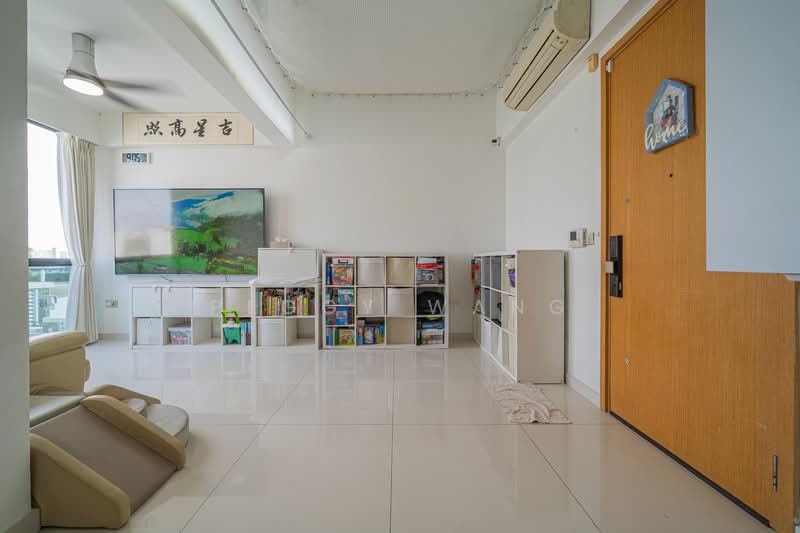 21 Richards Apartment For Sale at S$ 1,630,000 | PropertyGuru Singapore - Living Room