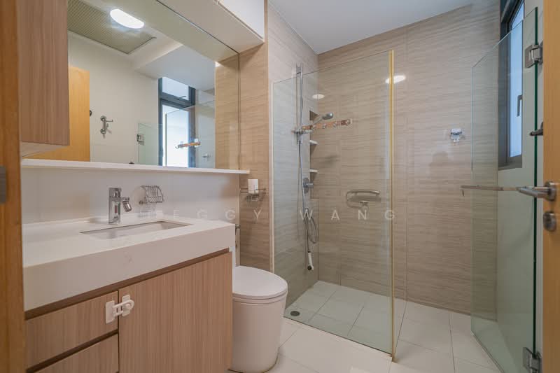21 Richards Apartment For Sale at S$ 1,630,000 | PropertyGuru Singapore - Bathroom