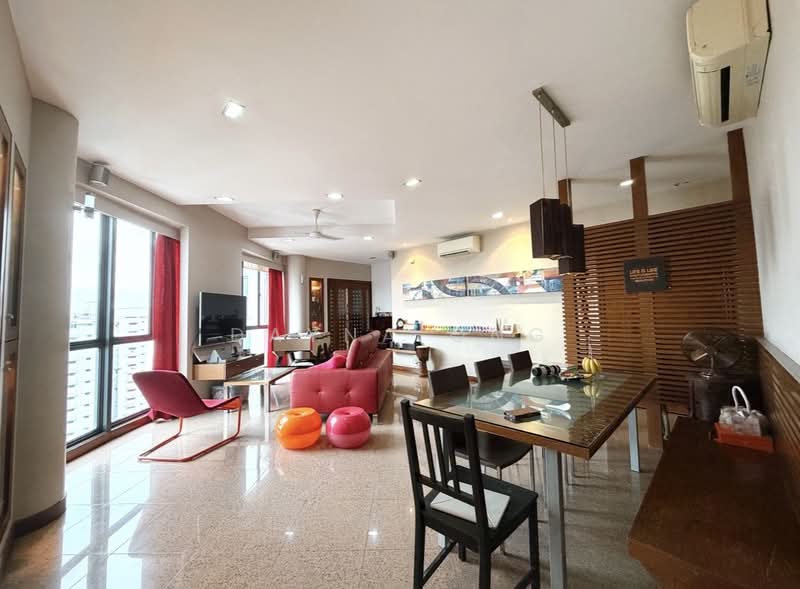 Regentville Condominium For Sale at S$ 1,988,000 | PropertyGuru Singapore - Living Room