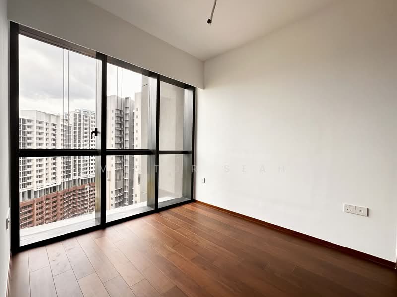 Lentor Modern, 7 Lentor Central, 2 Bedrooms, 732 sqft, Condominium For Sale, by Victor Seah, 500100466 - Master Bedroom - PropertyGuru.com.sg