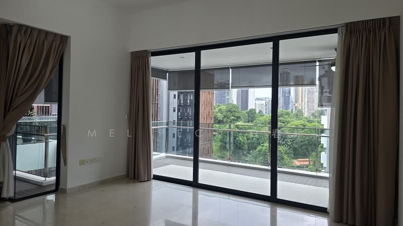 Treasure on Balmoral, 5 Balmoral Road, 4 Bedrooms, 2,002 sqft, Apartment For Sale, by Mel Peck 白春娇, 500100467 - Balcony - PropertyGuru.com.sg