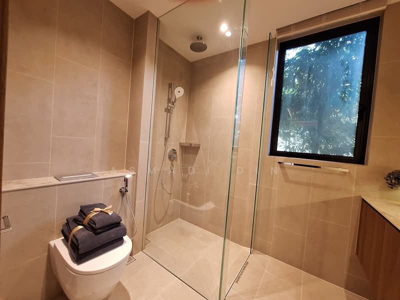 Faber Residence Condominium For Sale at S$ 2,831,000 | PropertyGuru Singapore - Master Bathroom