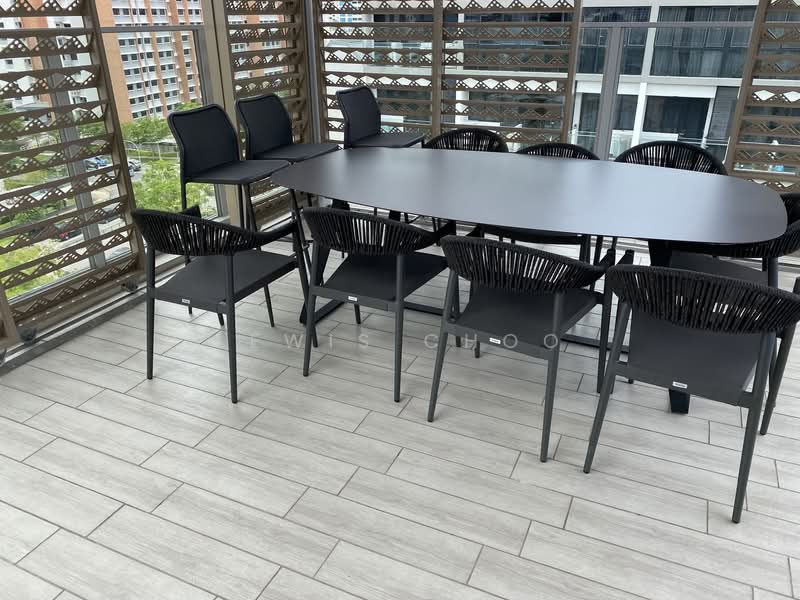 33 Residences Condominium For Sale at S$ 1,290,000 | PropertyGuru Singapore - Balcony