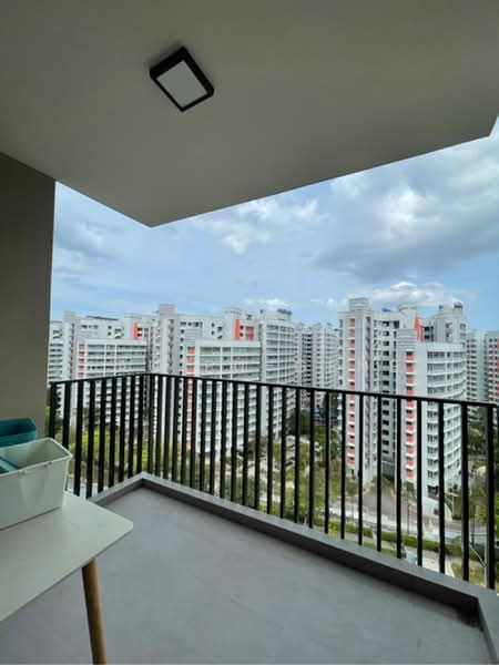 Cheap PSF, High floor Investment Property above MRT, Currently Tenanted 2 Bed 2 Bath Condominium For Sale at S$ 1,580,000 | PropertyGuru Singapore - Balcony