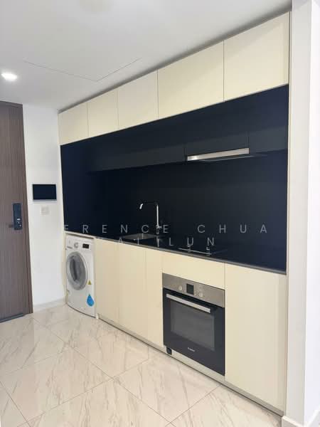 Le Quest Condominium For Sale at S$ 815,000 | PropertyGuru Singapore - Kitchen