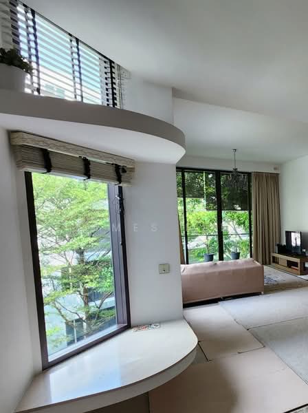 Belle Vue Residences Condominium For Sale at S$ 4,628,000 | PropertyGuru Singapore - Living Room