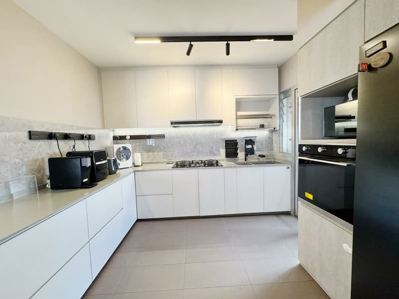 153C Bedok South Road, 153C Bedok South Road, 3 Bedrooms, 1,001 sqft, HDB Flat For Sale, by Lewis Ho, 500100519 - Kitchen - PropertyGuru.com.sg