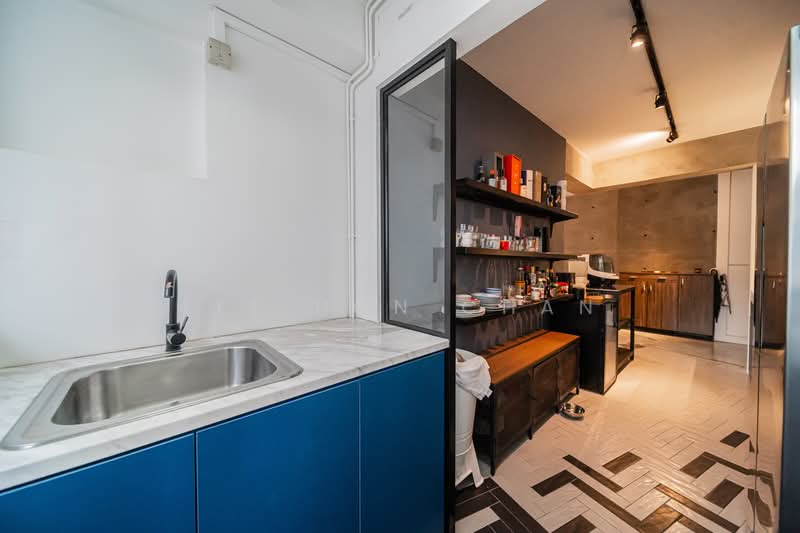 8C Upper Boon Keng Road HDB Flat For Sale at S$ 1,050,000 | PropertyGuru Singapore - Kitchen