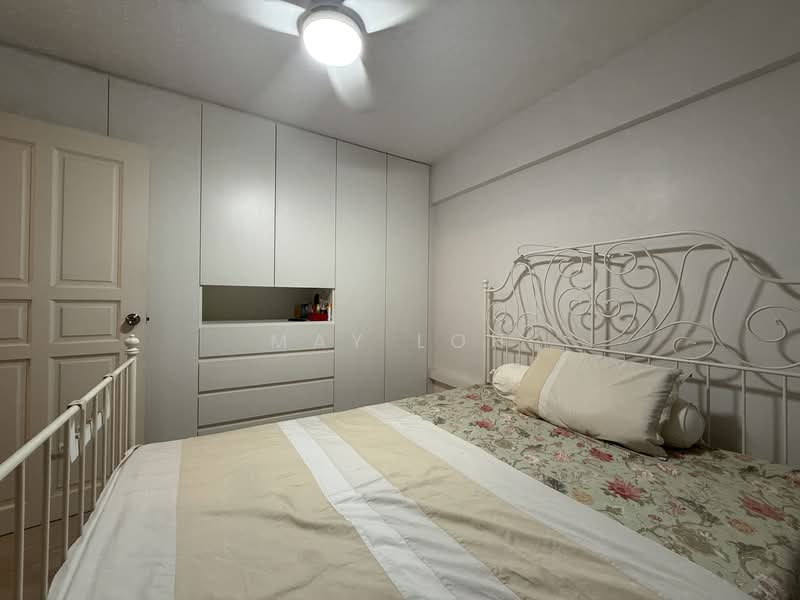 9 Holland Avenue HDB Flat For Sale at S$ 538,000 | PropertyGuru Singapore - Bedroom